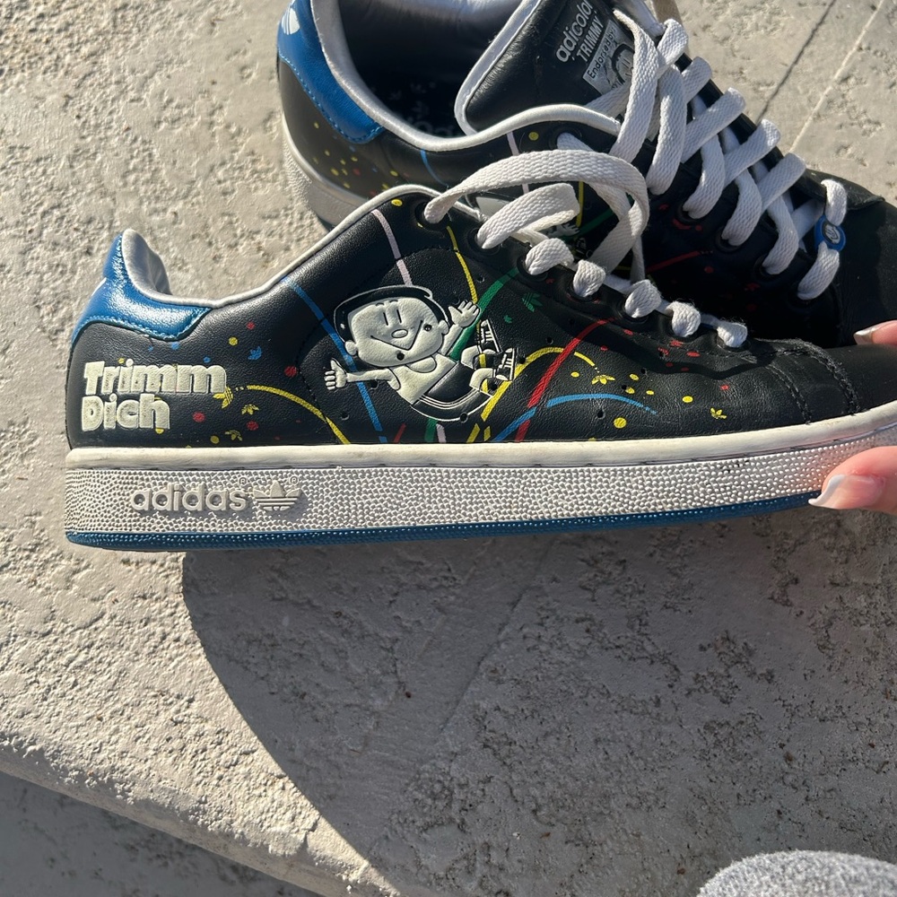 Adidas Vintage 2006 8.5 Sneakers Deadstock!